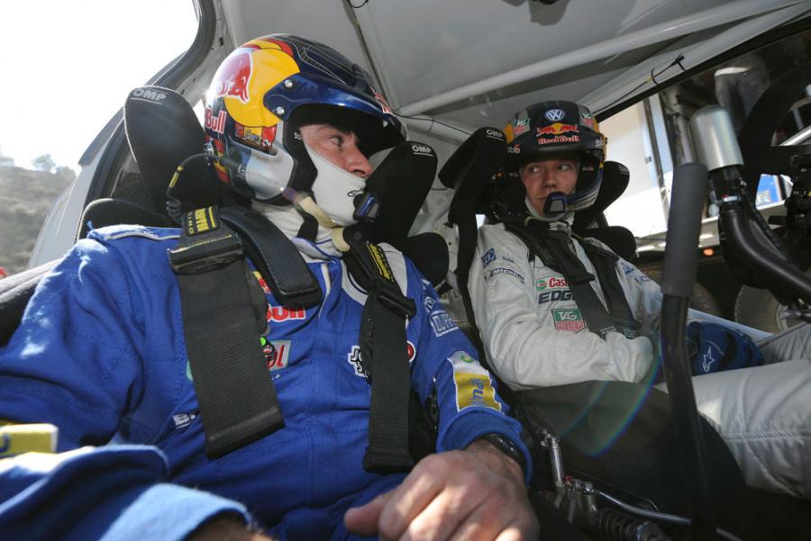  :
 - Carlos_Sainz_and_Sebastien_Ogier.jpg
 - : 133,24, : 143