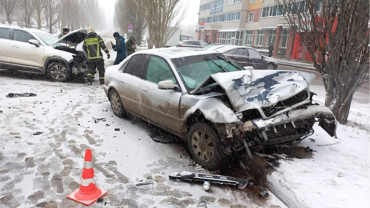 Две девочки пострадали в ДТП в Новочебоксарске