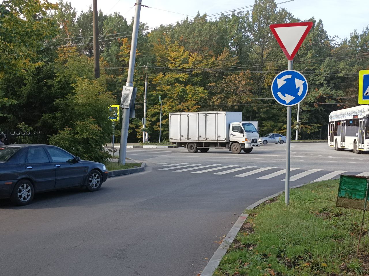 На местном проезде вдоль БСМП предложили ввести одностороннее движение -  Чебоксары