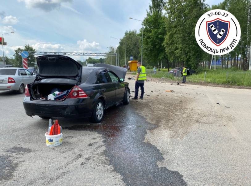 водитель случайно проехал перекресток разрешено ли ему в этой ситуации использовать задний ход чтобы