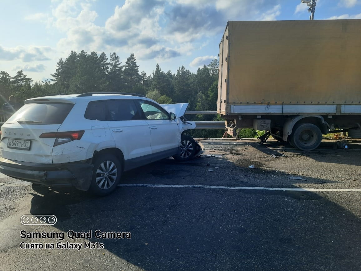 В ДТП на мосту через Кокшагу пострадали 6 человек - Чебоксары