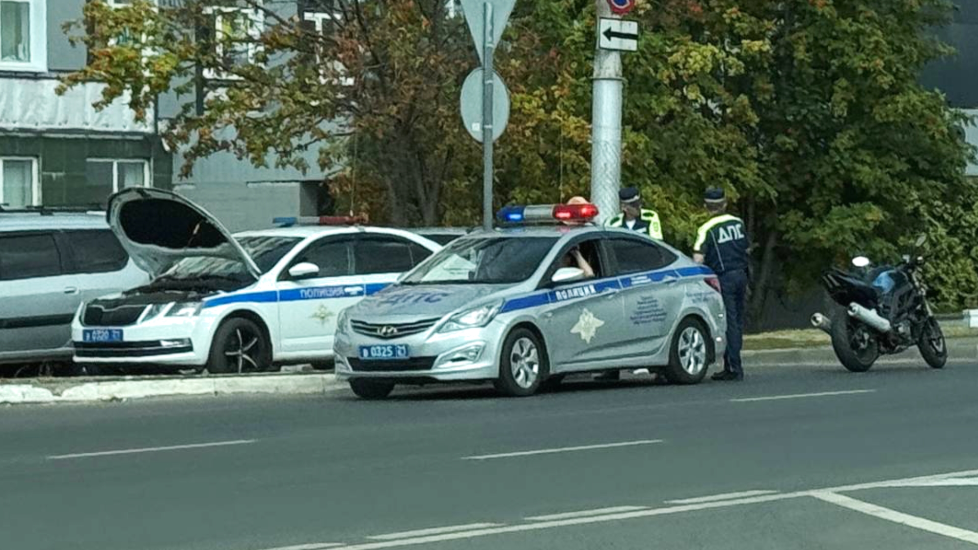 В Чебоксарах задержали мотоциклиста, протаранившего машину ДПС