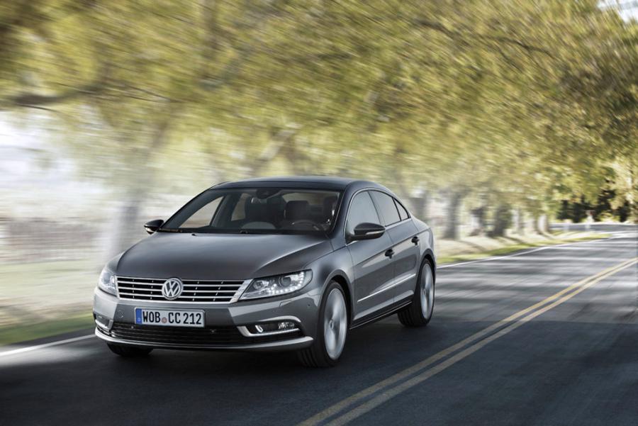  :
 - Volkswagen_Passat_CC_1.jpg
 - : 141,96, : 126