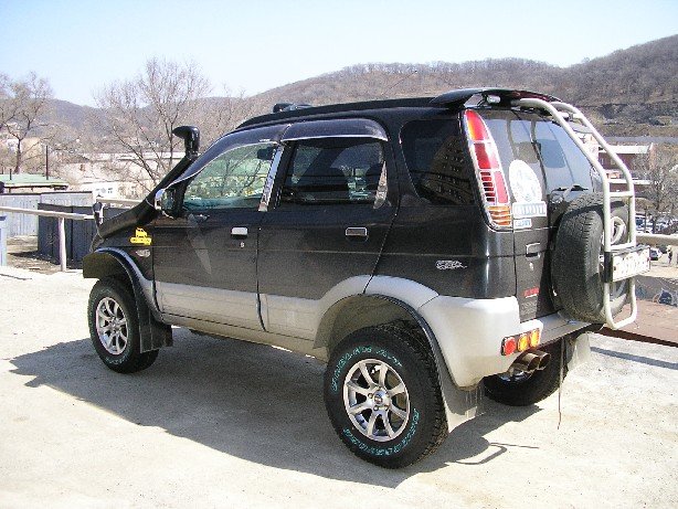 Tuning off Road Daihatsu Terios Kid